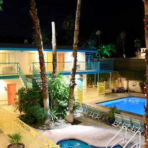 Adara 2*, Palm Springs Stati Uniti